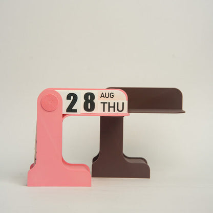 FlipDate Retro Perpetual Desk Calendar